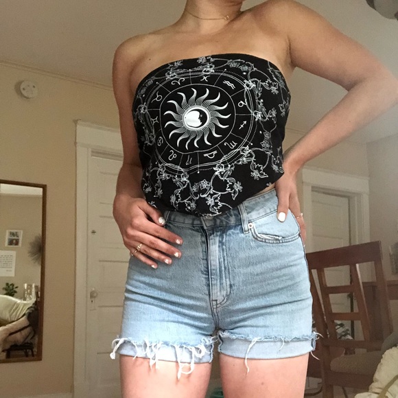Strapless horoscope tank - Picture 1 of 2